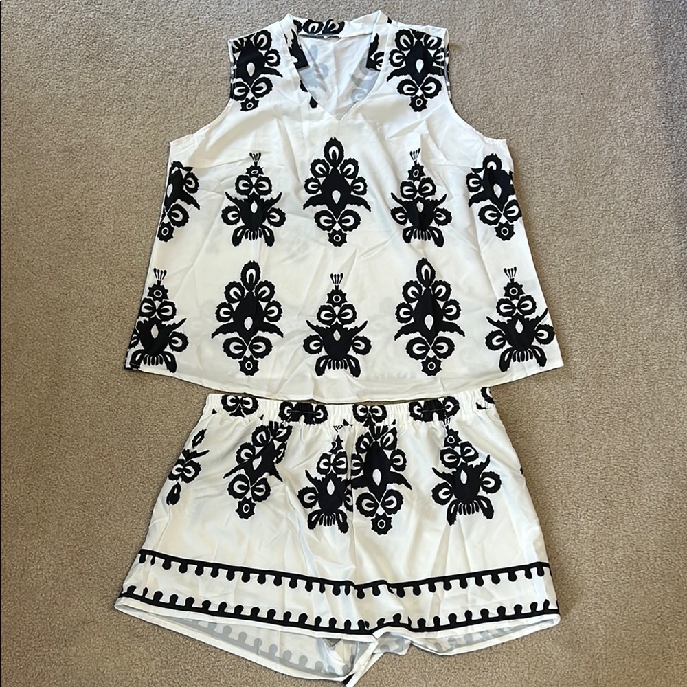 New SHEIN Curve 2 piece outfit